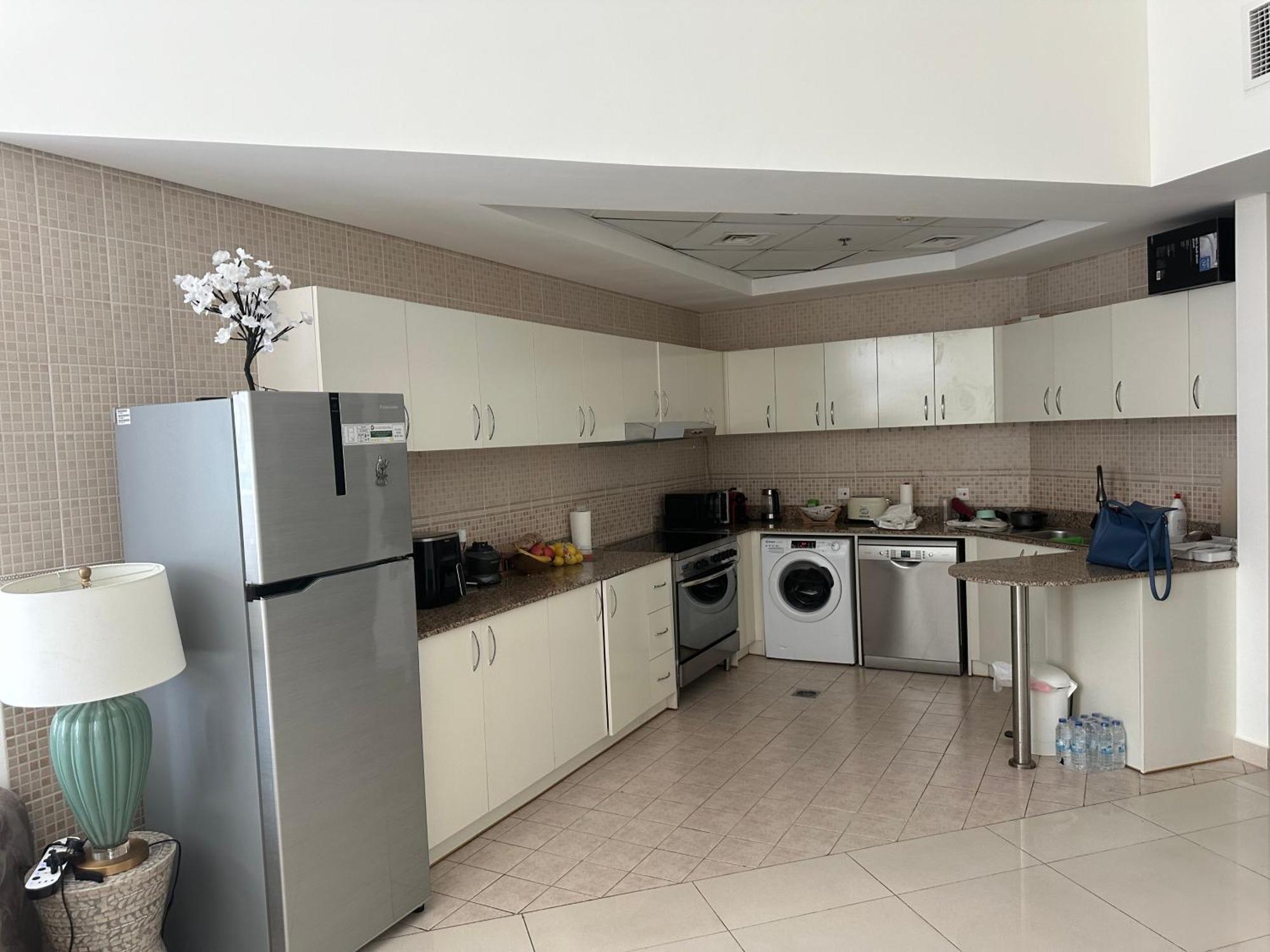 Magique Holiday Homes Marina Viuw Dubai Bagian luar foto