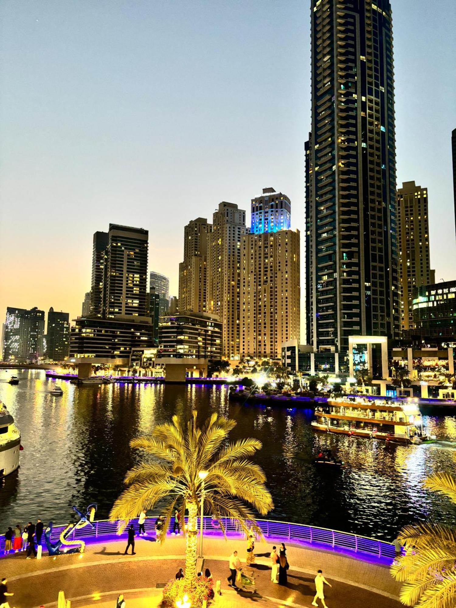 Magique Holiday Homes Marina Viuw Dubai Bagian luar foto