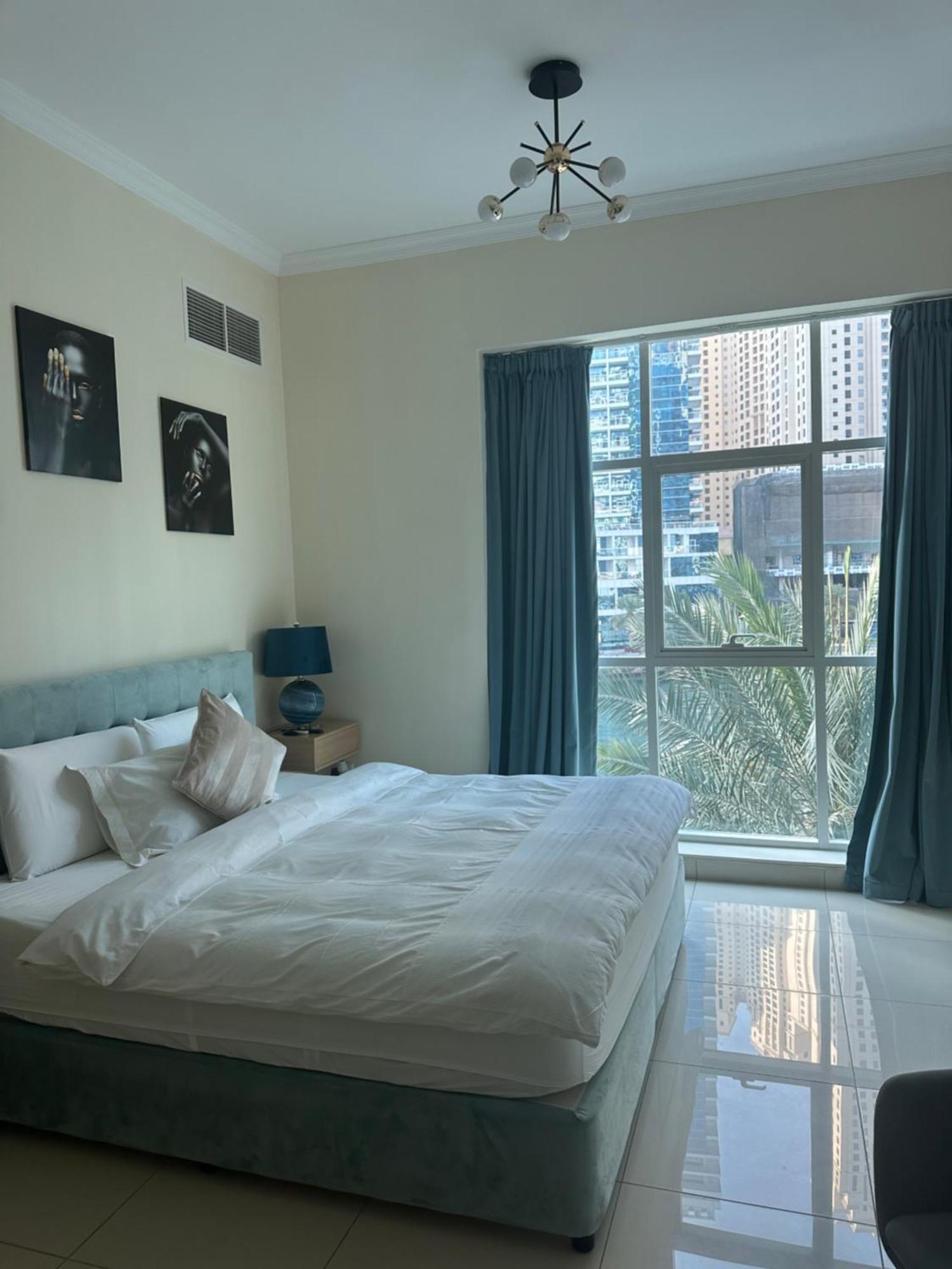 Magique Holiday Homes Marina Viuw Dubai Bagian luar foto