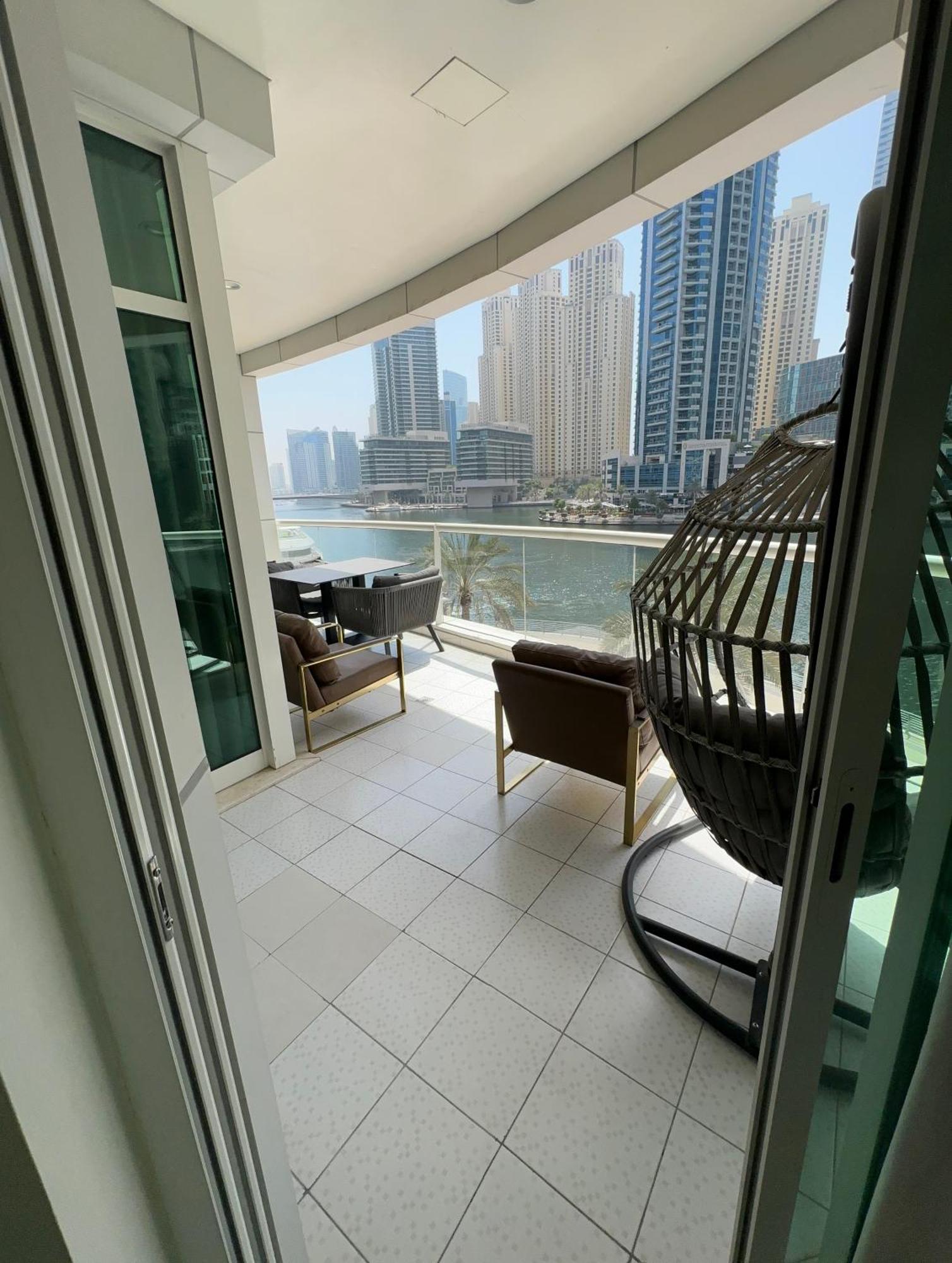 Magique Holiday Homes Marina Viuw Dubai Bagian luar foto